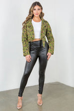 Load image into Gallery viewer, Bubble Camo Jacket in Gren