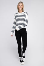 Load image into Gallery viewer, Two Tone Drop Shoulder Sweater
