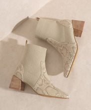 Load image into Gallery viewer, Geraldine - Sock Bootie
