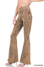 Load image into Gallery viewer, Acid Wash High Waist Raw Edge Hem Pants
