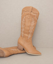 Load image into Gallery viewer, Ainsley - Embroidered Cowboy Boot
