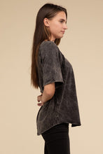 Load image into Gallery viewer, Back Patch Crinkle Washed Raglan Sleeve T-Shirt

