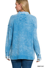 Load image into Gallery viewer, Cotton Waffle Acid Wash Shacket
