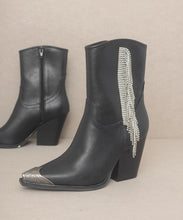 Load image into Gallery viewer, Kai - Rhinestone Fringe Boots

