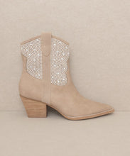 Load image into Gallery viewer, Cannes - Pearl Studded Western Boots

