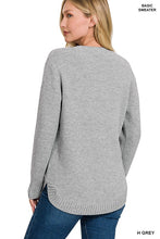 Load image into Gallery viewer, Round Neck Basic Sweater
