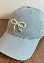 Load image into Gallery viewer, Bow baseball cap
