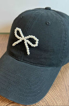 Load image into Gallery viewer, Bow baseball cap
