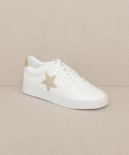 Load image into Gallery viewer, AUTUMN-CLASSIC SNEAKERS
