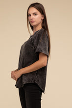 Load image into Gallery viewer, Back Patch Crinkle Washed Raglan Sleeve T-Shirt
