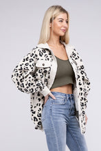 Load image into Gallery viewer, Vintage Washed Leopard Corduroy Buttoned Jacket
