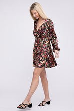 Load image into Gallery viewer, Multicolor Print V Neck Dress
