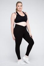 Load image into Gallery viewer, Plus Size V Waist Full Length Leggings
