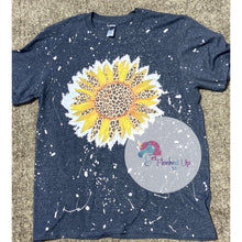 Load image into Gallery viewer, Leopard Sunflower Tee - Get Fleeked Up
